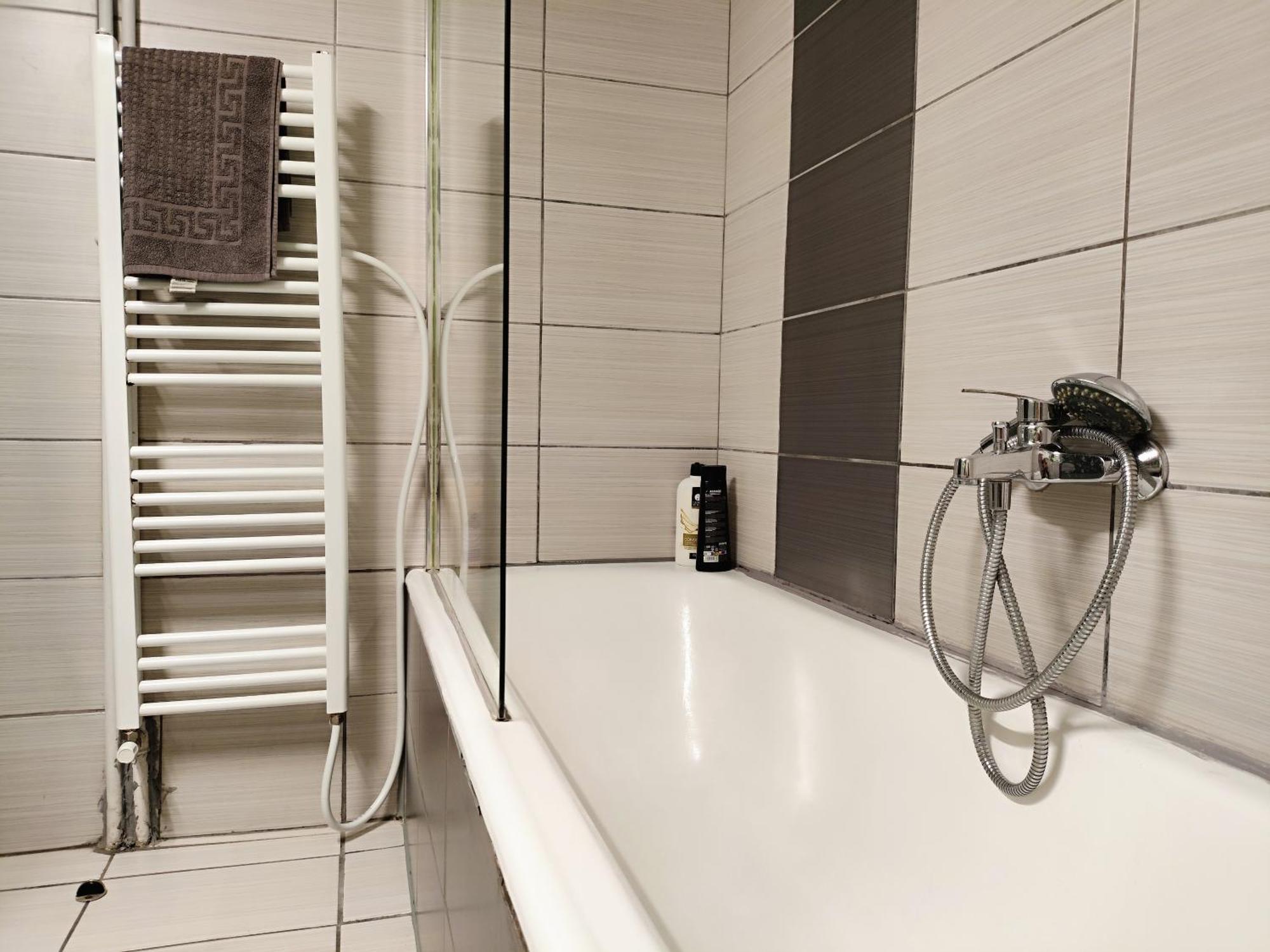Comfortable Modern Entire House Near The Center Of Athens-Blue Serenity ภายนอก รูปภาพ