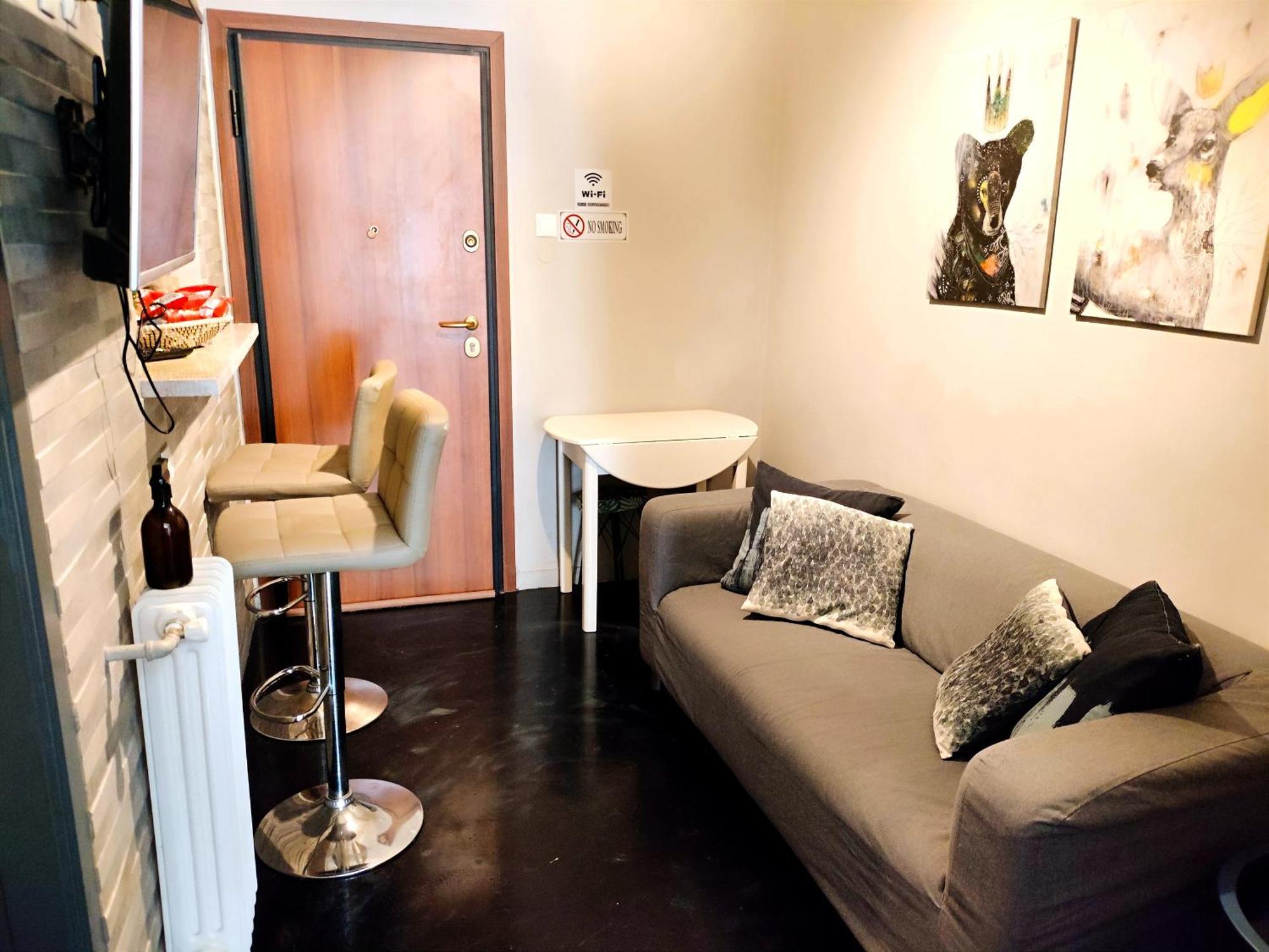 Comfortable Modern Entire House Near The Center Of Athens-Blue Serenity ภายนอก รูปภาพ