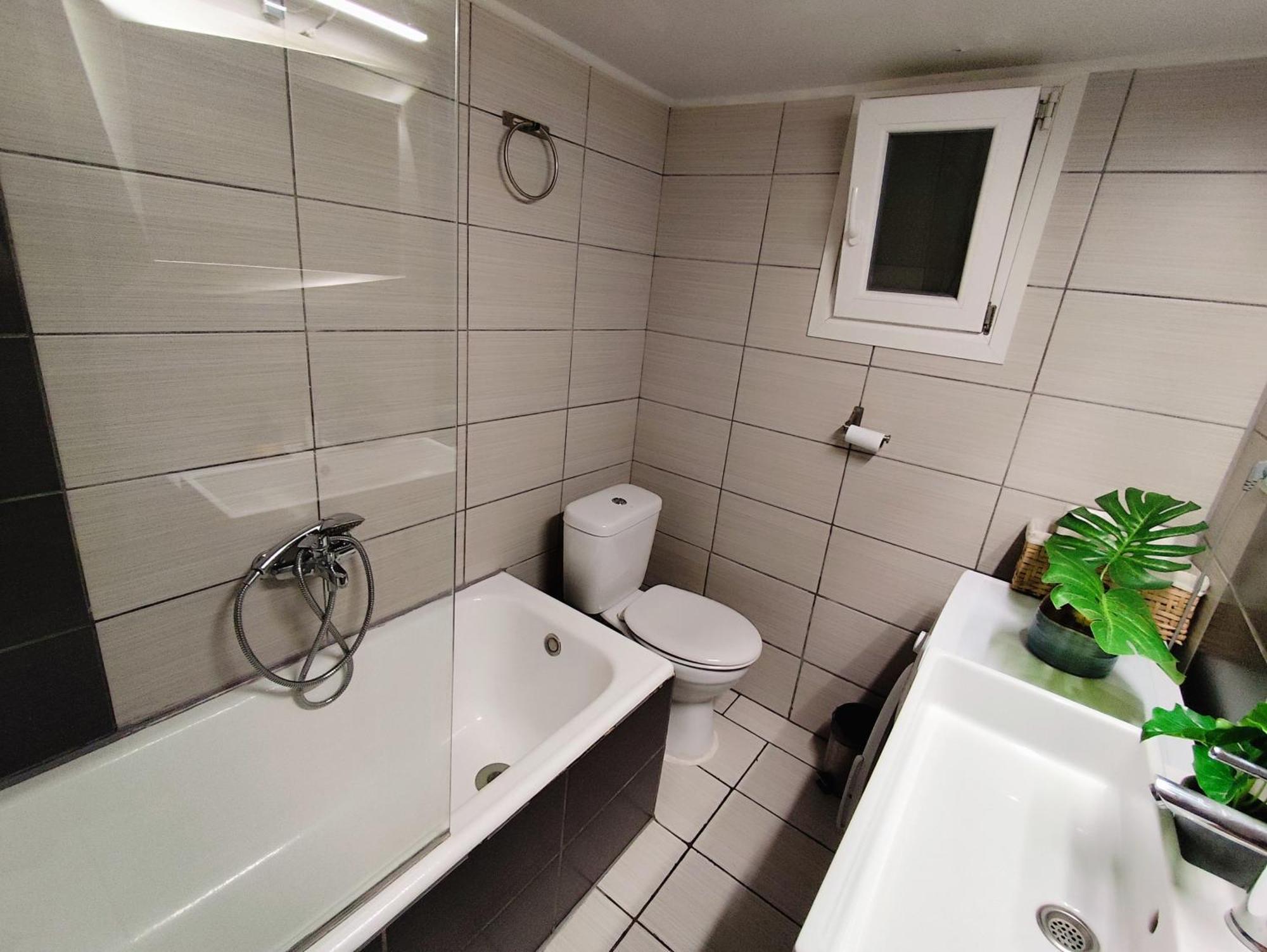Comfortable Modern Entire House Near The Center Of Athens-Blue Serenity ภายนอก รูปภาพ